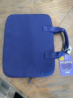 Heyday kids tablet sleeve